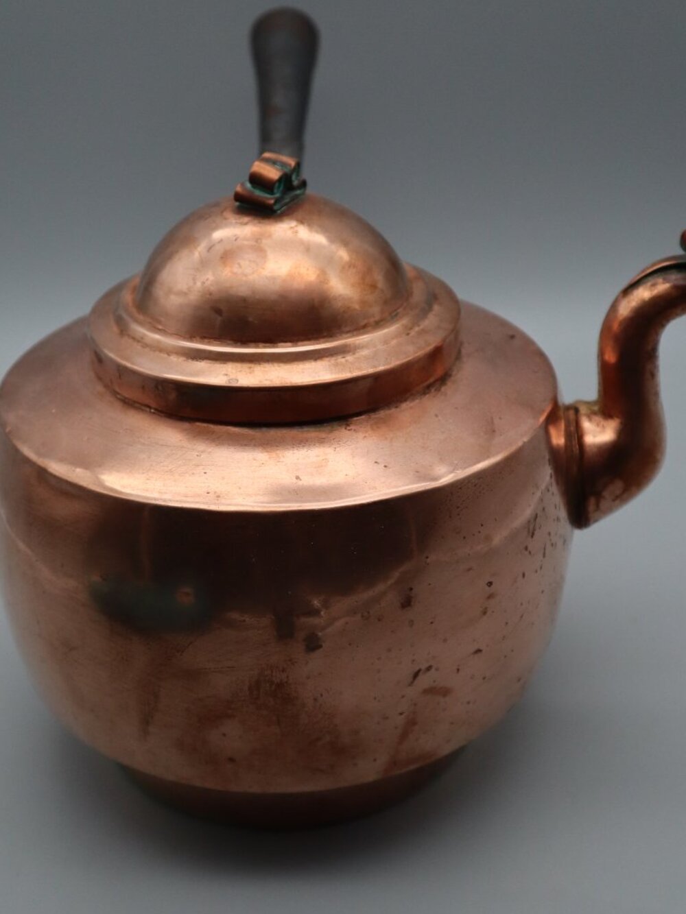 Antique 19th Century French-style Copper Kettle w/ Forged Iron Handle - Picture 5 of 11